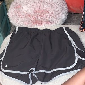 Under armour gray shorts
